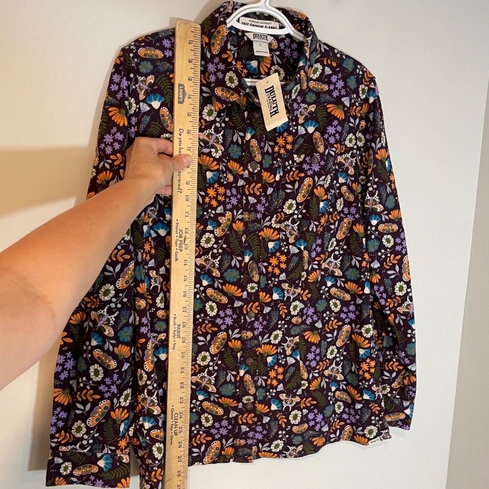 Duluth Trading Co Womens Free Swingin Flannel Shirt Floral Butterfly Purple L - Picture 4 of 8